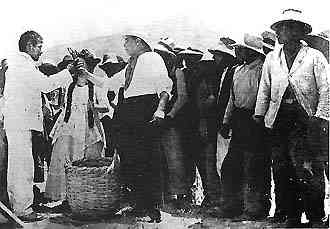 El carnaval del amor: Jos Luis Romero en escena campesina